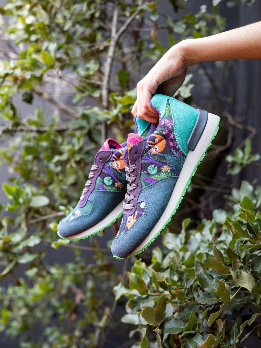 Inkkas Bahia Jungle Sloth Themed Jogger Sneakers, Women’s 8
